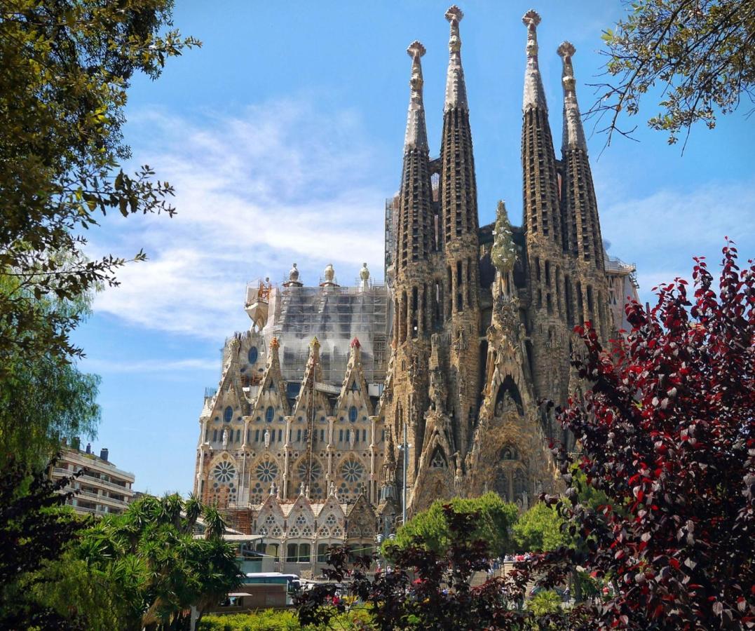 Hotel Ibis Styles Barcelona Centre Esterno foto
