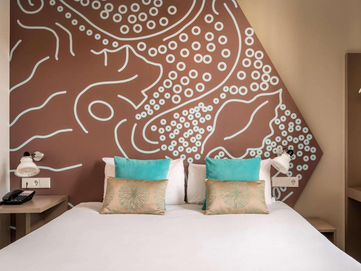 Hotel Ibis Styles Barcelona Centre Esterno foto