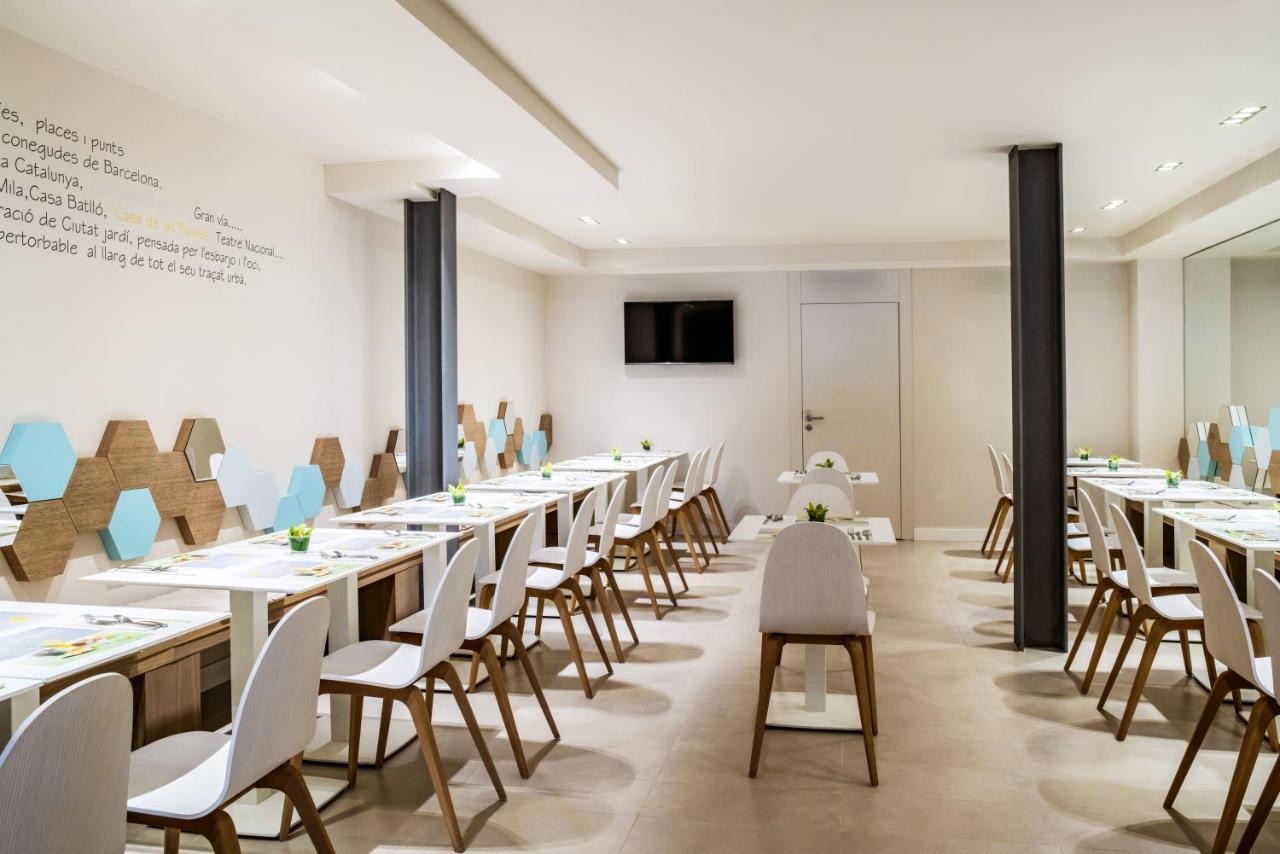 Hotel Ibis Styles Barcelona Centre Esterno foto