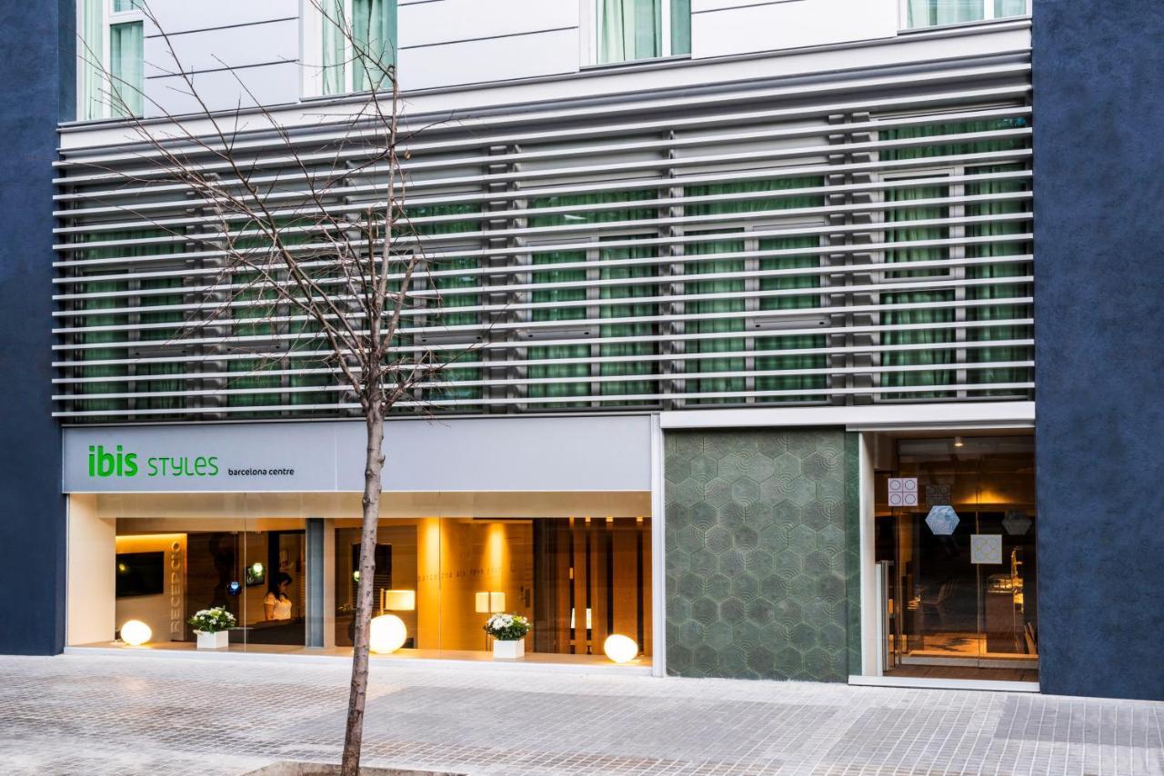 Hotel Ibis Styles Barcelona Centre Esterno foto